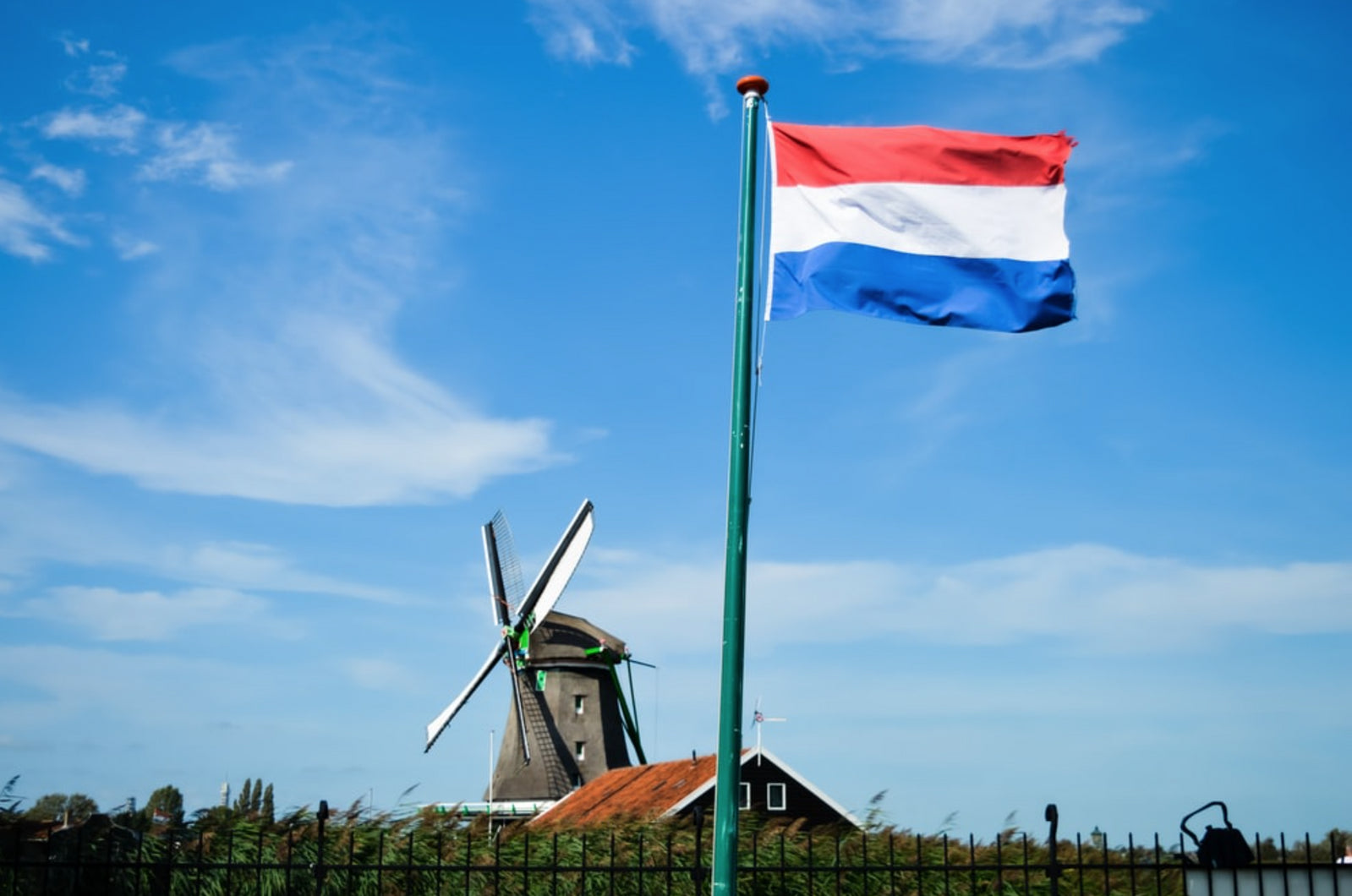 Large Netherlands Dutch Flag Heavy Duty Outdoor 90 X 150 CM - 3ft x 5ft - Homeware Discounts
