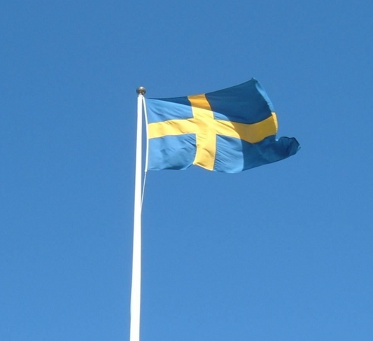 Large Sweden Swedish Flag Heavy Duty Outdoor 90 X 150 CM - 3ft x 5ft - Homeware Discounts