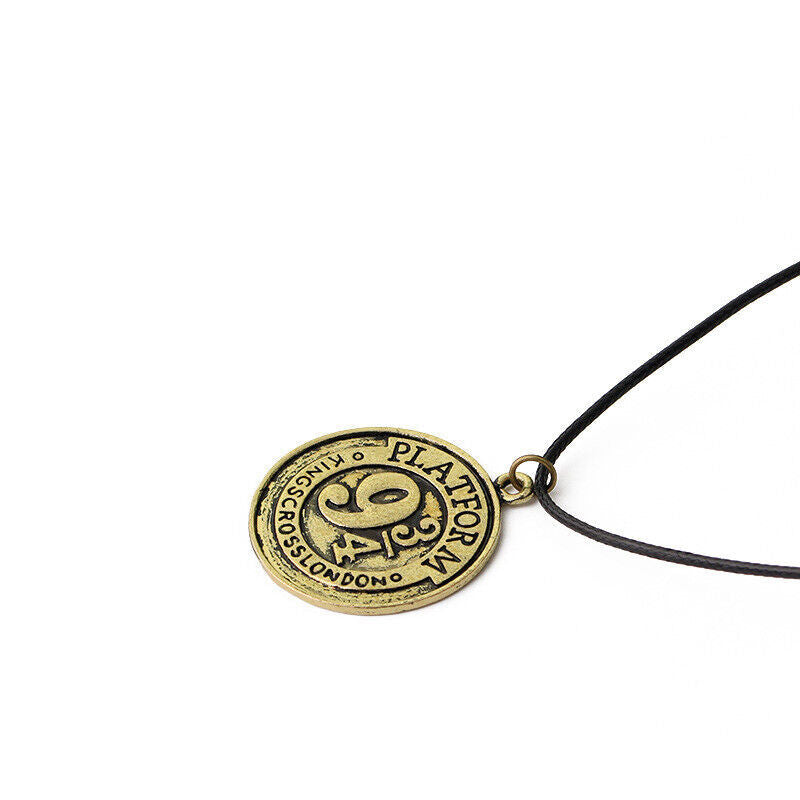 Harry Potter Kingscross London Platform 9 3/4 Necklace Gold Pendant Chain Jewellery - Homeware Discounts