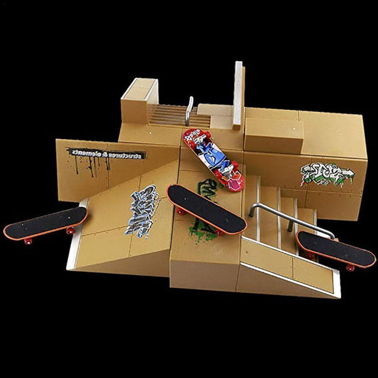 5x Mini Finger Skateboard Board Truck Boy Kids Party Toy Graffiti - Homeware Discounts