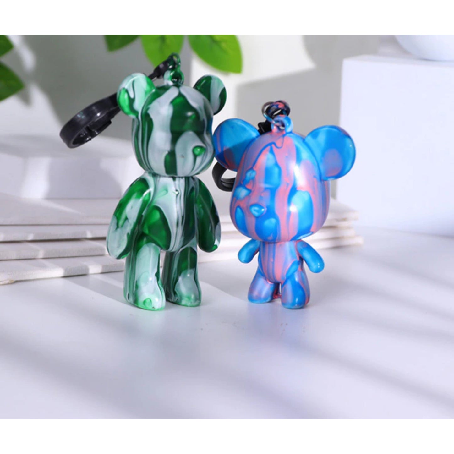 Fluid Bear Figurine Painting DIY Set Acrylic paint Pour Mini Keychain - Homeware Discounts